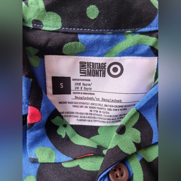 Styled! Black Stretch Denim Overalls & Latino Heritage Shirt, sz Medium & Small - Picture 14 of 16